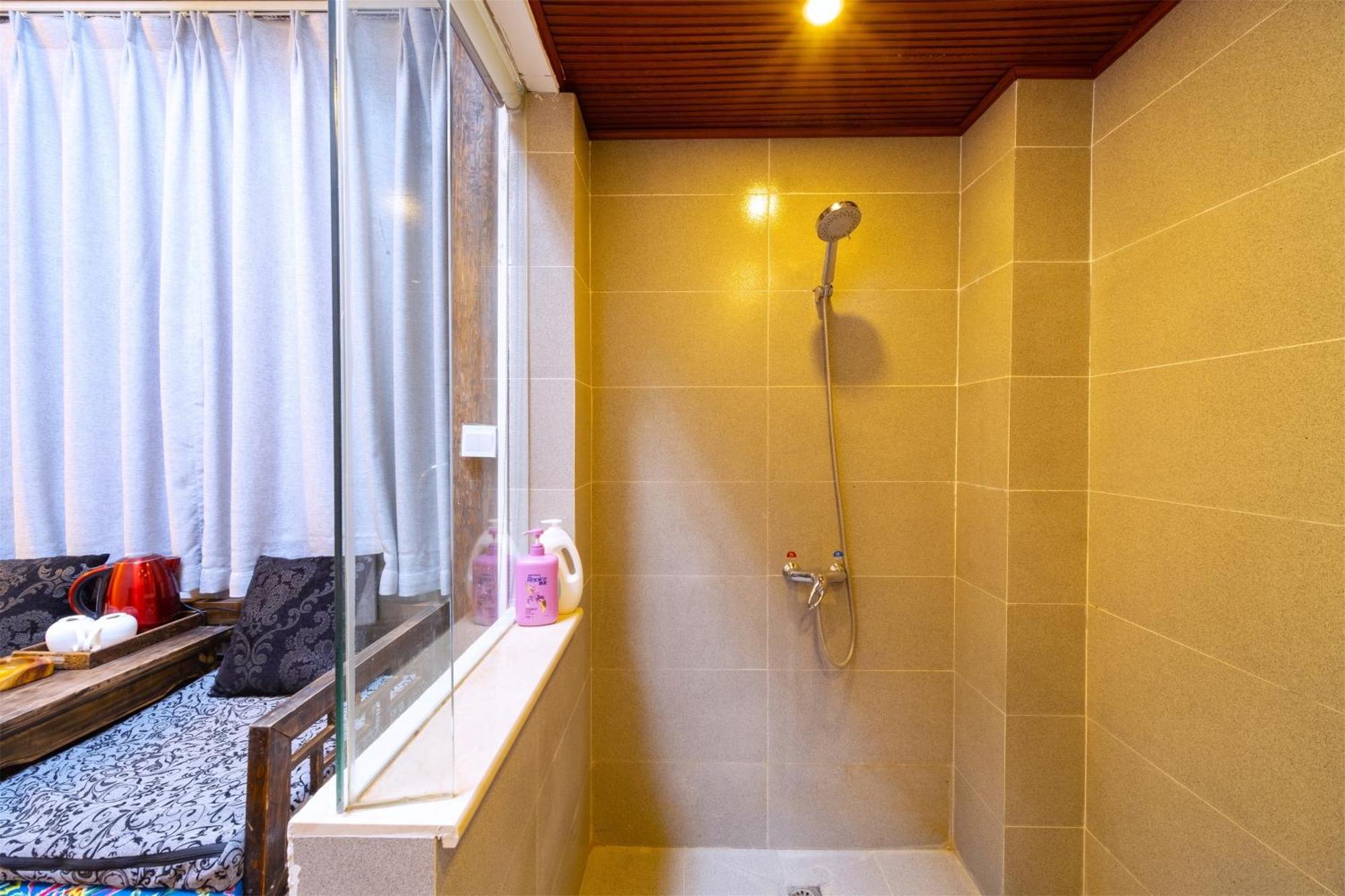 Lewo Guest House Licsiang Kültér fotó